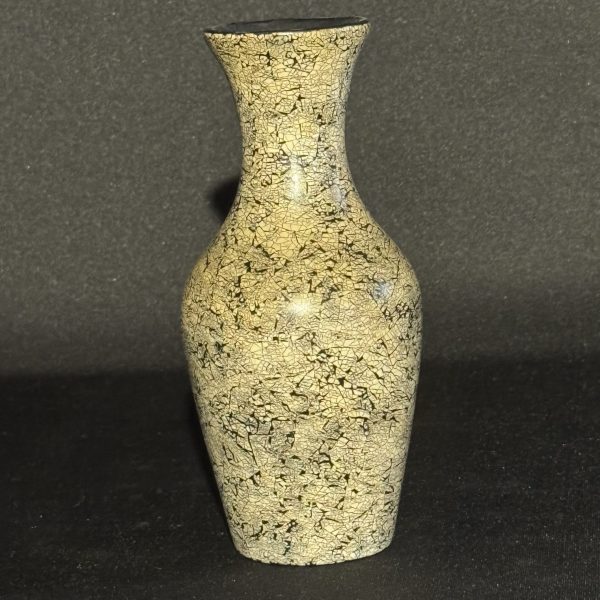 Petit vase coquille d'œuf