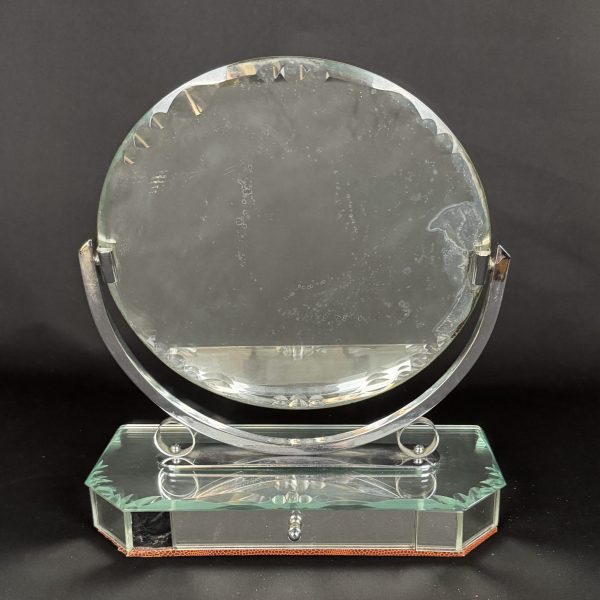 Ancienne boîte à bijoux avec miroir