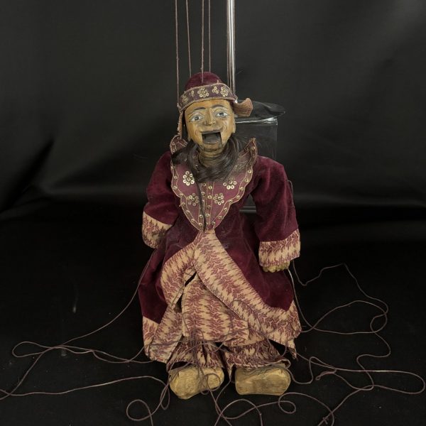 Ancienne marionnette à fils articulé
